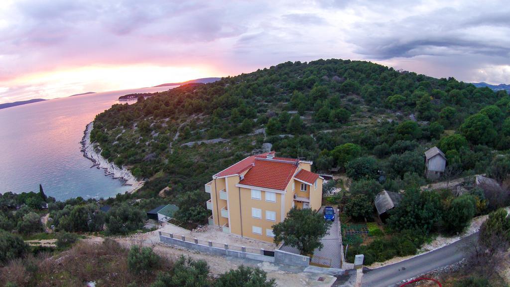 Vila Tatinja Trogir Dış mekan fotoğraf